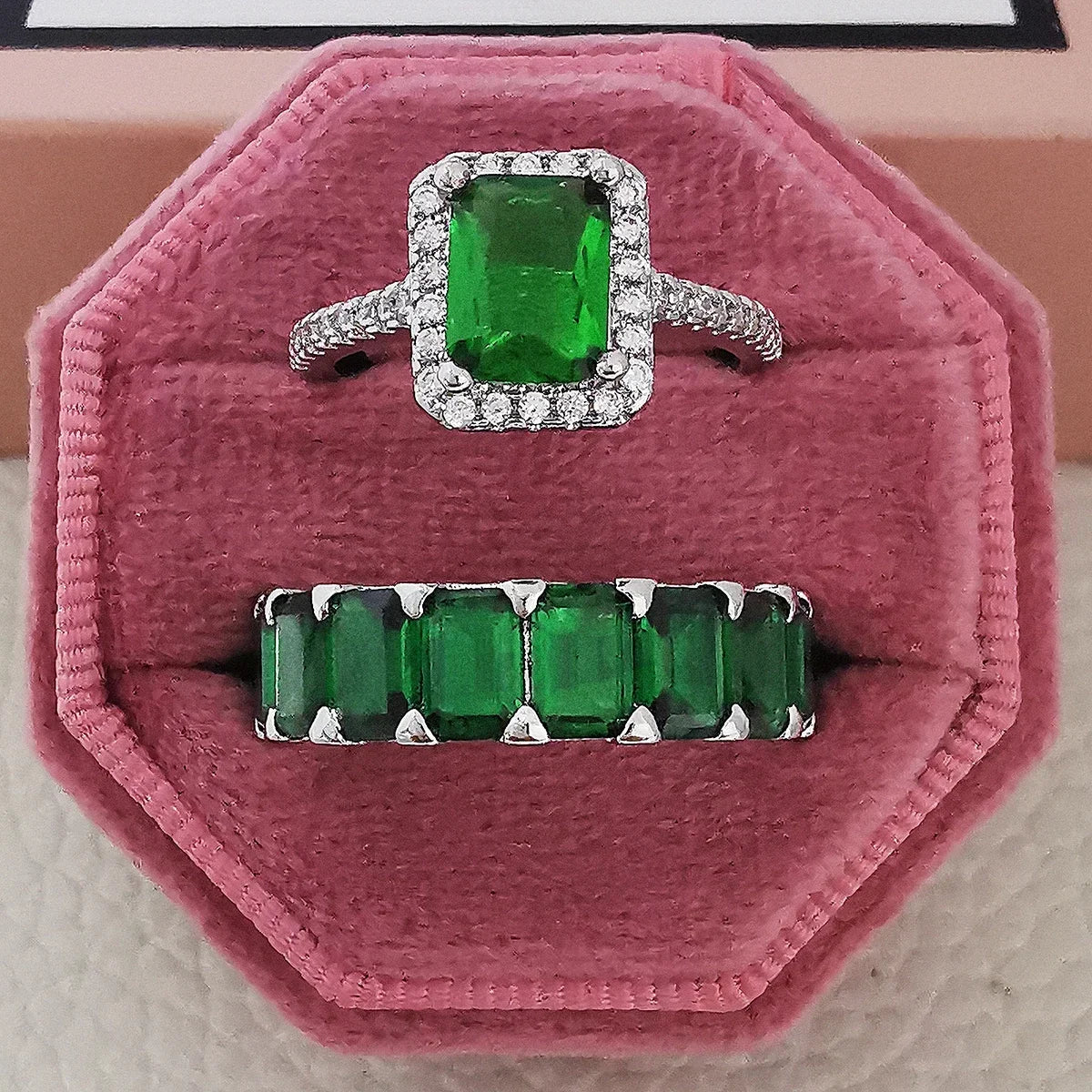 S8528370f04fe442db0082abb0543fd78V